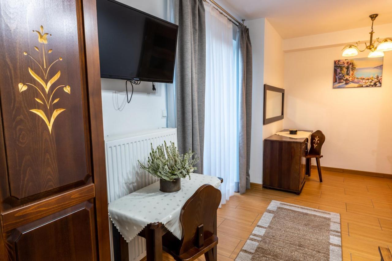 Aplit 2 Guest House ซาโกปาเน ภายนอก รูปภาพ